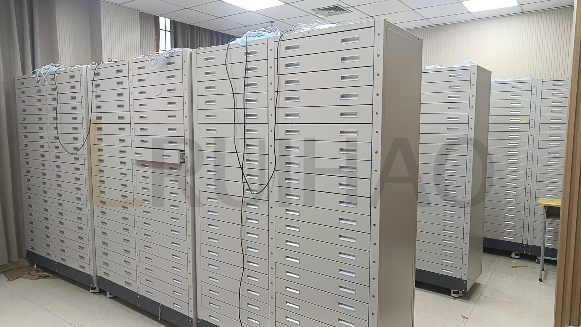 自動(dòng)彈出型底圖柜